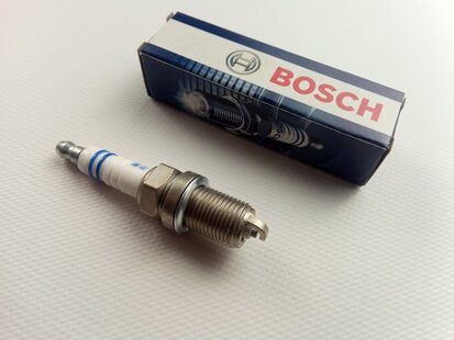 Свеча зажигания BOSCH PLUS FR7DCX +11 (ВАЗ 2110-12, 16 кл.) (0242235667) (2112-3707010) 2112-3707010 на Деу Ланос